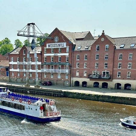 Riverside Apartment At Woodsmill Quay York Eksteriør billede